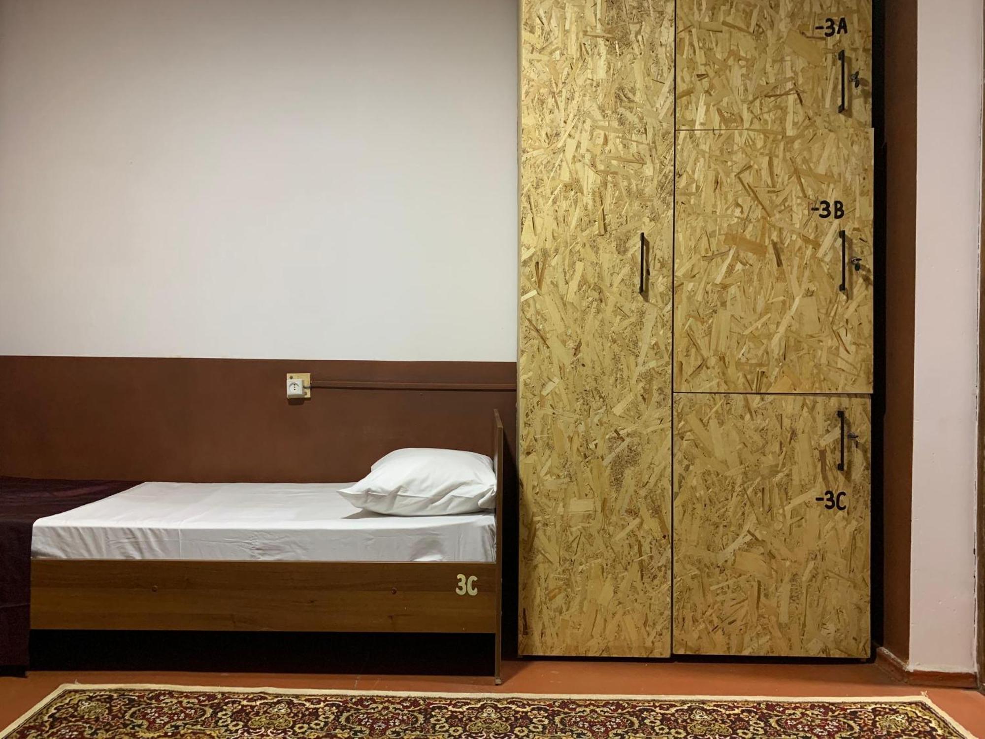Bozui Hostel Бишкек Екстериор снимка