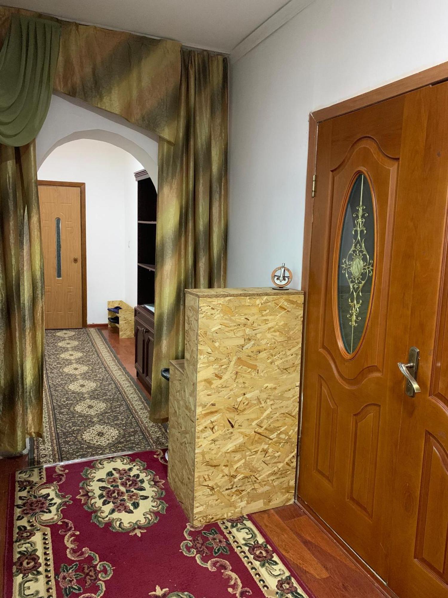 Bozui Hostel Бишкек Екстериор снимка