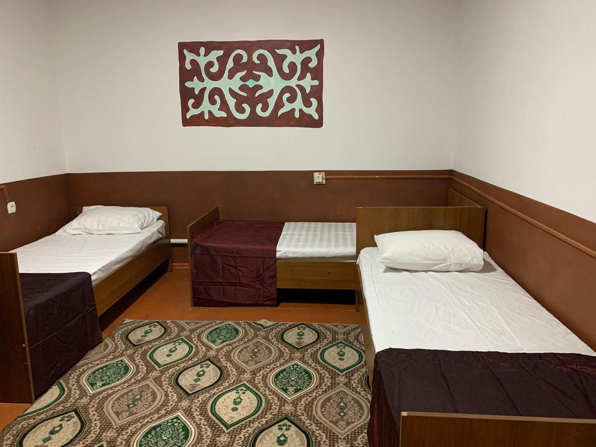 Bozui Hostel Бишкек Екстериор снимка